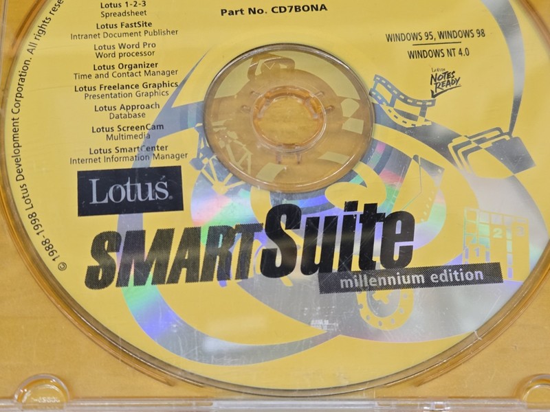 Lotus SmartSuite 9.7 Millennium Edition Software CD Windows 7/XP/2000/98 gallery