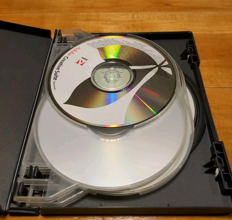 Adobe Creative Suite Premium 2003 – Full Software Bundle (Vintage) gallery