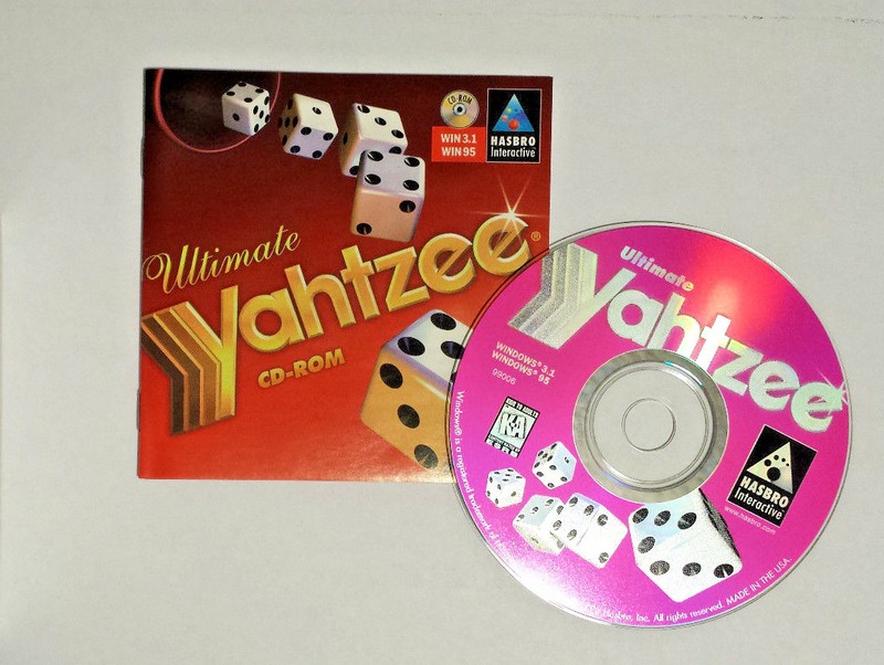 Microsoft Hasbro Classic Games 2000 Yahtzee Scrabble Jeopardy Windows 95 / 98 gallery