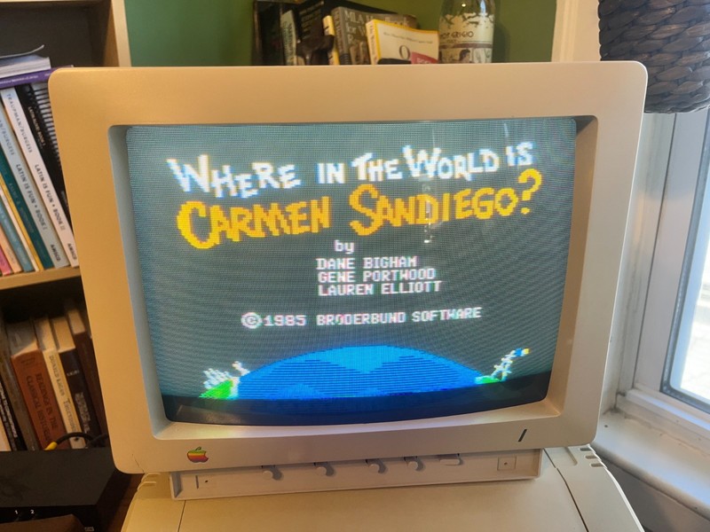 Pick Your CARMEN SANDIEGO - Apple II Games Retro / Vintage Software Floppy 🍎➕🍏 gallery
