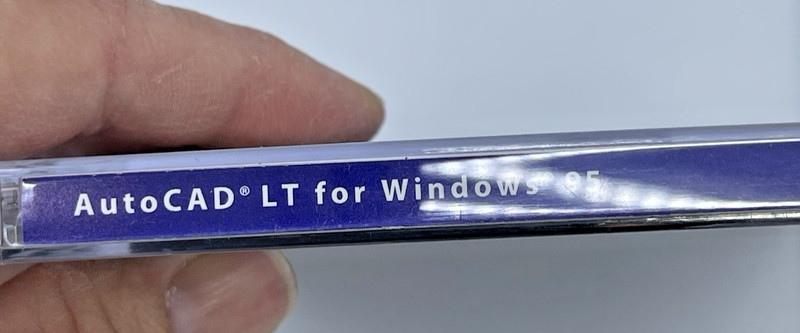 VTG AutoCadlt For Windows 95 Cd And Floppy Disk Bundle gallery