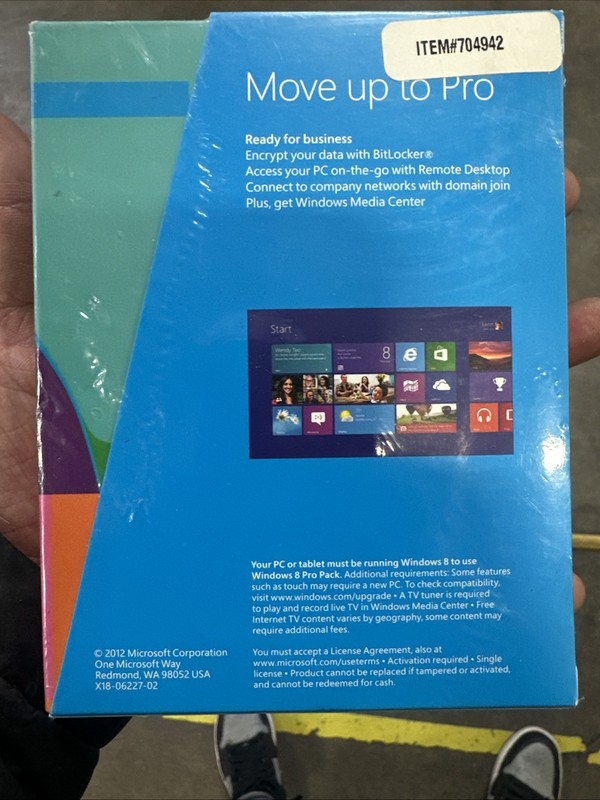 Microsoft Windows 8 Pro Pack - Windows 8 to Pro Upgrade License Only - 5VR-00001 gallery
