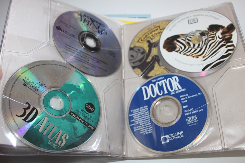 Vintage Apple Macintosh Compact Discs 6218cd Vinyl CD Gray Cases with 9 Discs gallery