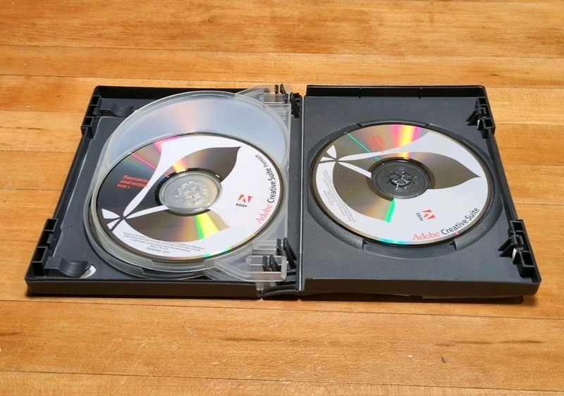 Adobe Creative Suite Premium 2003 – Full Software Bundle (Vintage) gallery