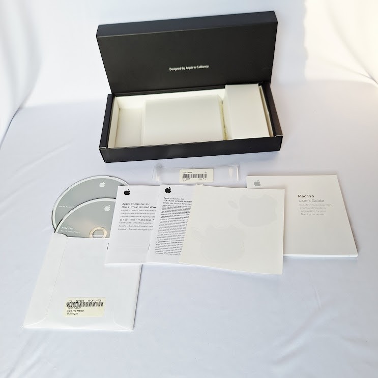 Mac Pro Box Only & Mac OS Install Disc 1 & 2 Version 10.4.7 w/Stickers gallery