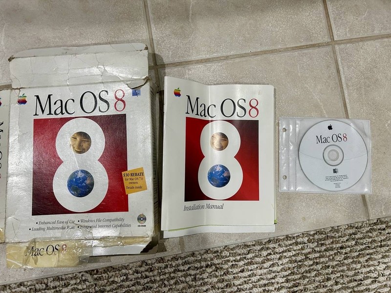 Vintage Apple MAC OS 8 Retail Software Manual Computer CD Disc