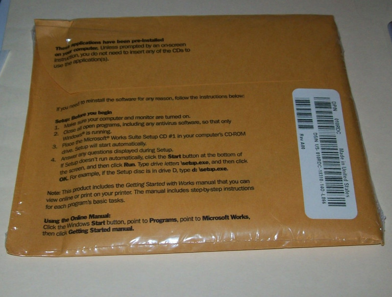 Microsoft Works Suite 2001 PC Software Word Encarta Money Picture It Streets CD gallery