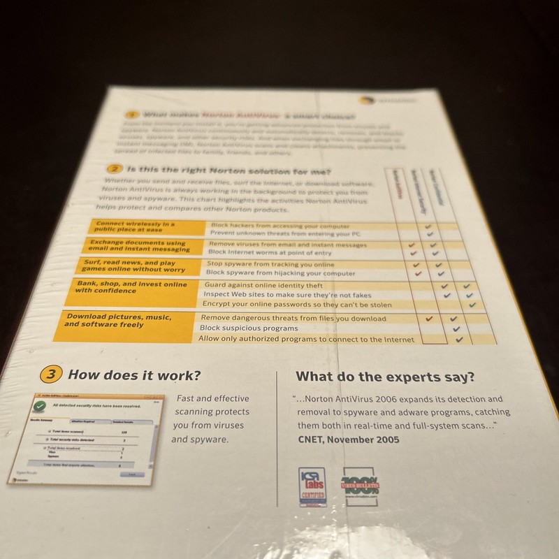 Symantec Notron AntiVirus 2007, CD Edition for Windows XP Home / Vista. Computer gallery