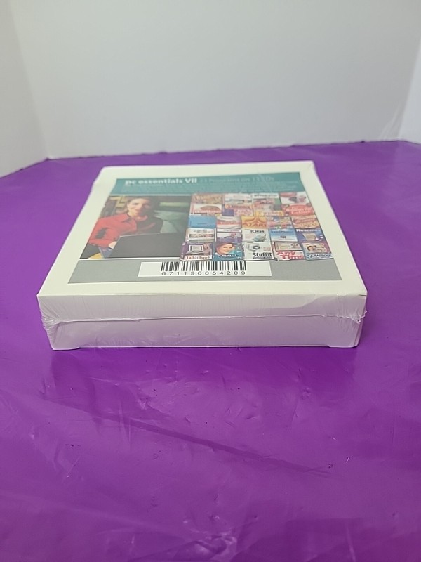 Vintage Software PC Essentials Vll 23 Programs on 13 CDs Rare Sealed gallery
