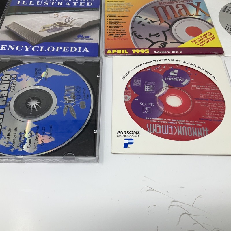 Bundle Of 7 Random Computer Software CD Instlations, Check Photos gallery