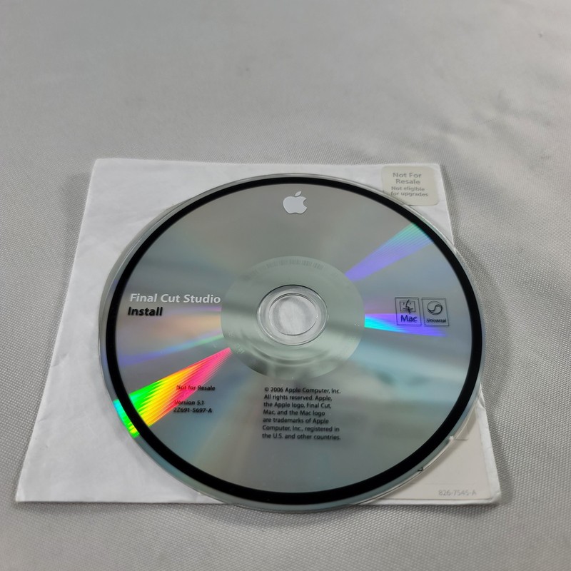 Apple Final Cut Studio Install Disc – 2006 – W/Serial Number