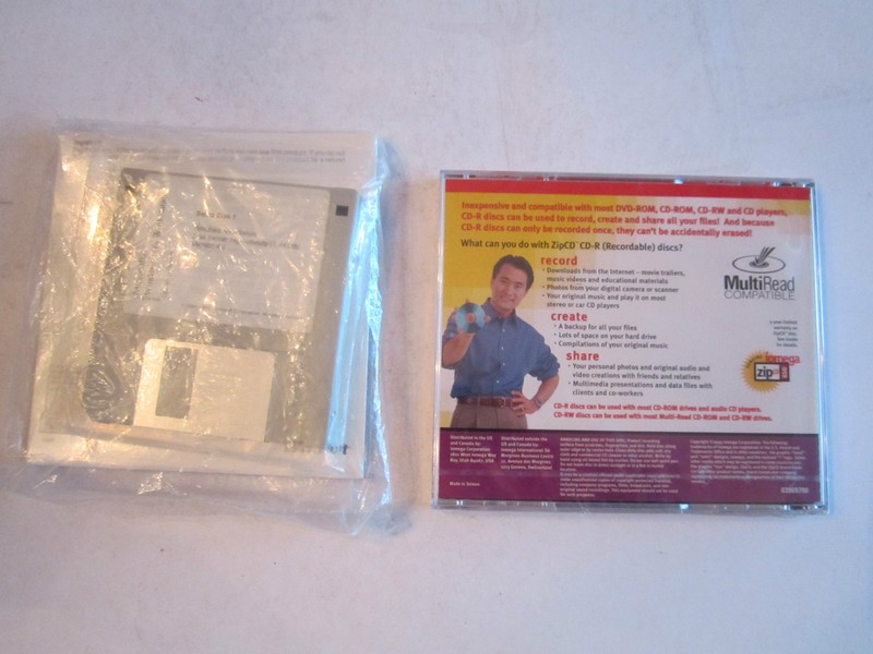 MICROSOFT WINDOWS NT WORKSTATION OPERATING SYSTEM & IOMEGA CD-R RECORDABLE DISC gallery