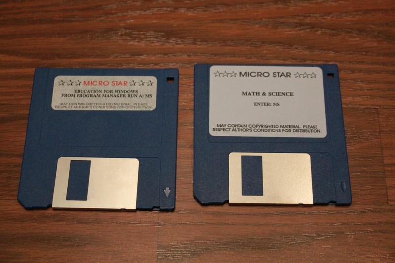 2 3.5″ disks: Math & Science and Education for Windows tested