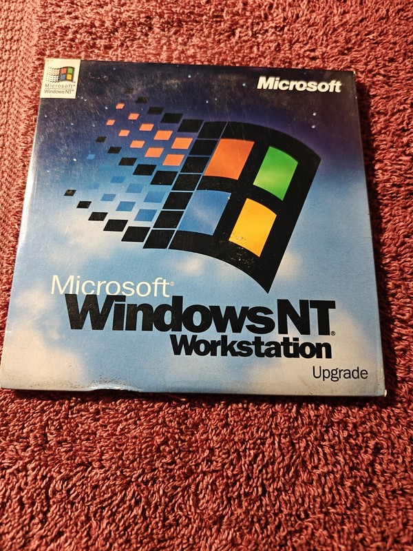 Microsoft Windows NT Workstation Upgrade OS Version 4.0 Disc CD KEY Included