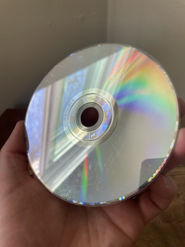 Windows 8 and Pro, 64 bit Backup Disc - NO KEY - MEDIA ONLY gallery
