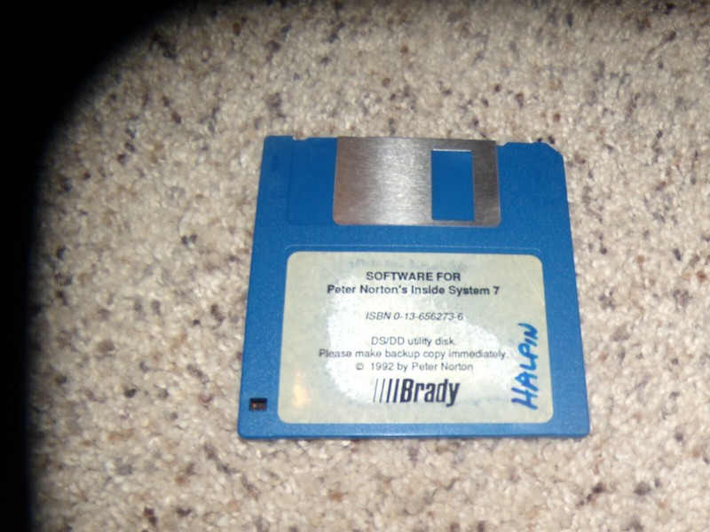 Software for Peter Norton’s Inside System 7 DS/DD Utility disk Macintosh 3.5″