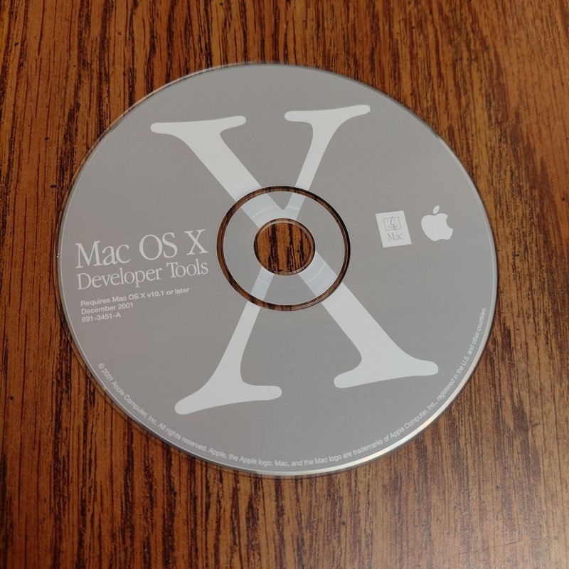 Apple Mac OS X Developer Tools CD for v10.1 December 2001 691-3451-A