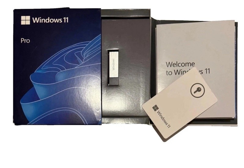 Windows 11 Pro 64-Bit USB Flash Drive Full Retail Version gallery