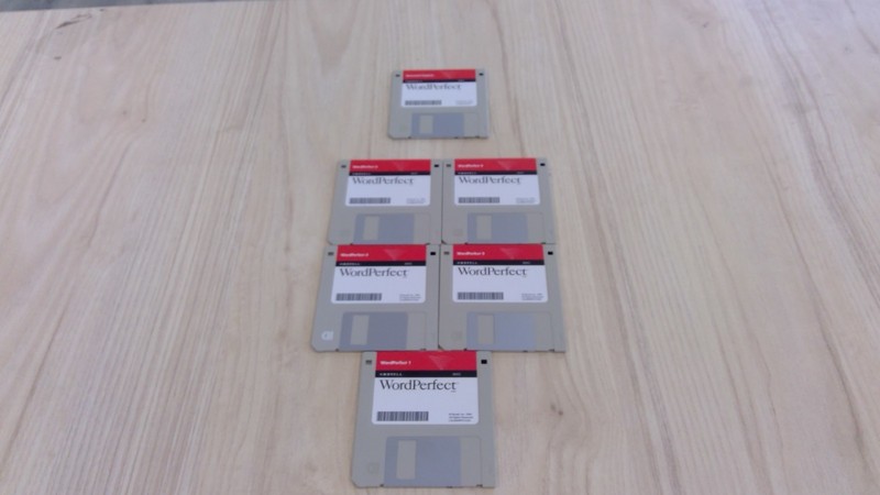 Novell Word Perfect Floppies (6)