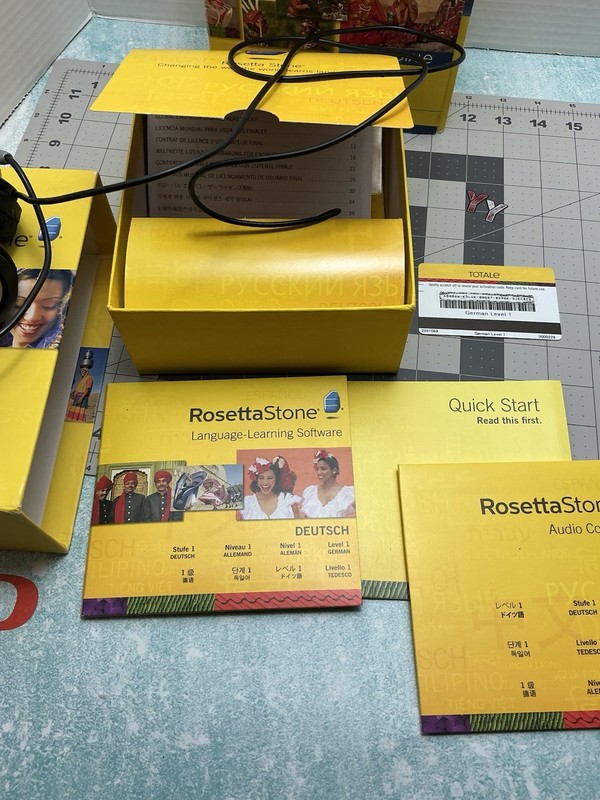 Rosetta Stone Deustch German Level 1 CD set & headphones gallery