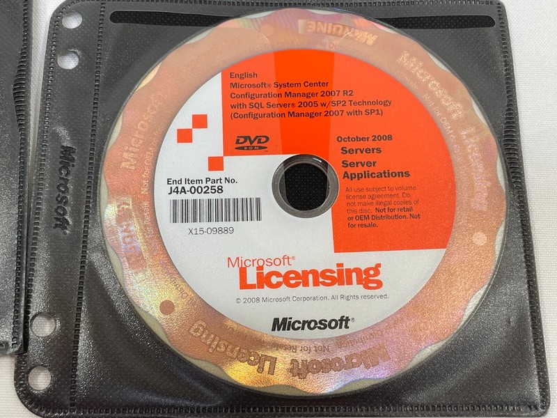 Microsoft System Center Configuration Manager 2007 R2 w/ SQL 2005 Windows DVD gallery
