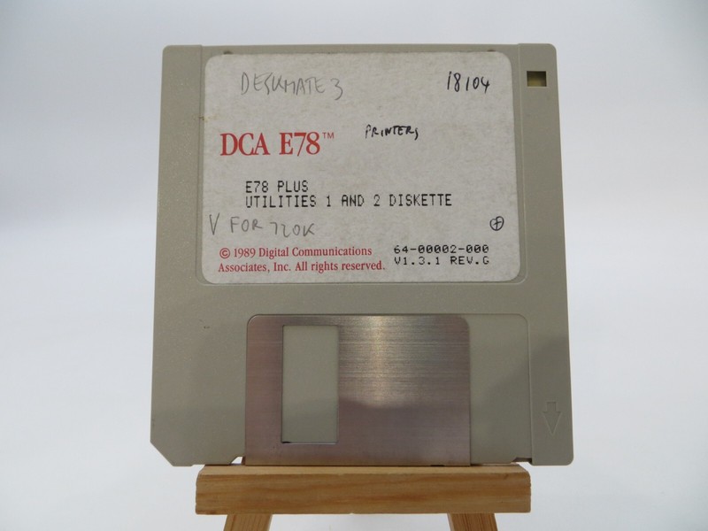 3.5″ Floppy Disk DCA E78 PLUS Utilities 1 and 2 Diskette 1989 computer disc
