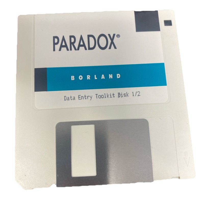 4 Vintage Borland Paradox 3.5 Disks 1988 gallery