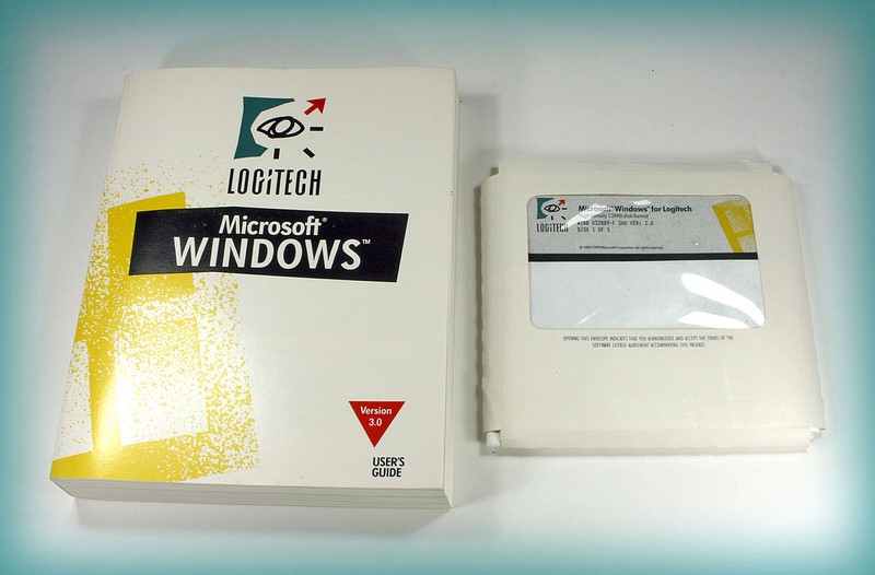 NEW — Windows 3.0 with Full Manual, Five 1.2MB 5.25″ Diskettes Factory Sealed