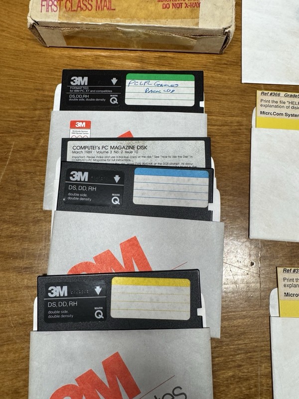 1988 MicroCom Systems 5.25” DOS Software Lot w/ Original Mailer gallery