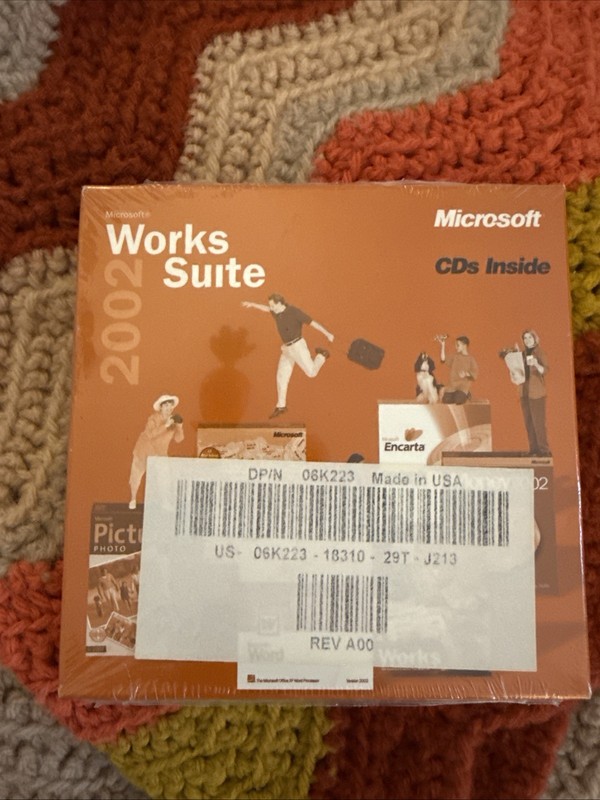 Microsoft Works Suite 2002 Software CD with Product Key ~ Brand New Sealed⭐️⭐️⭐️