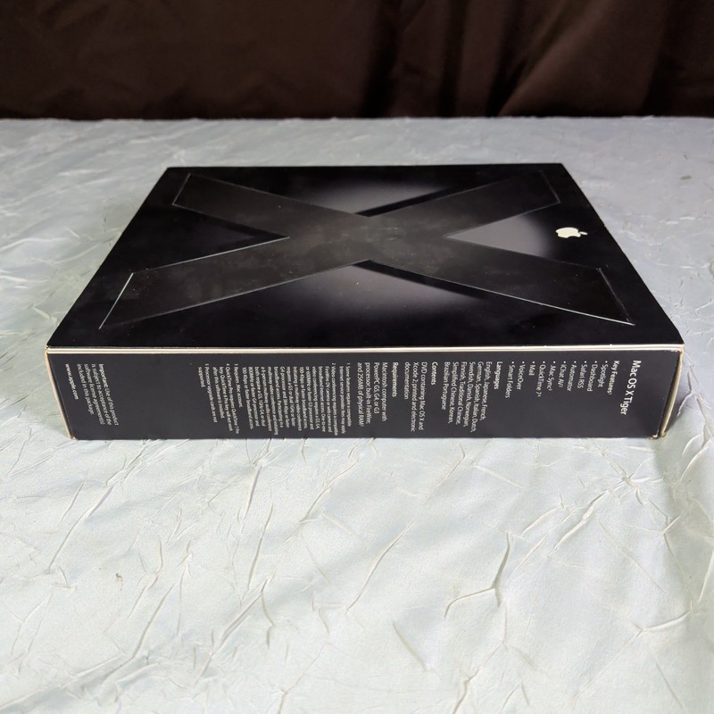 Vtg 2005 Apple Mac OS X 10.4 Tiger (M9639Z/A) Open Box Computer gallery