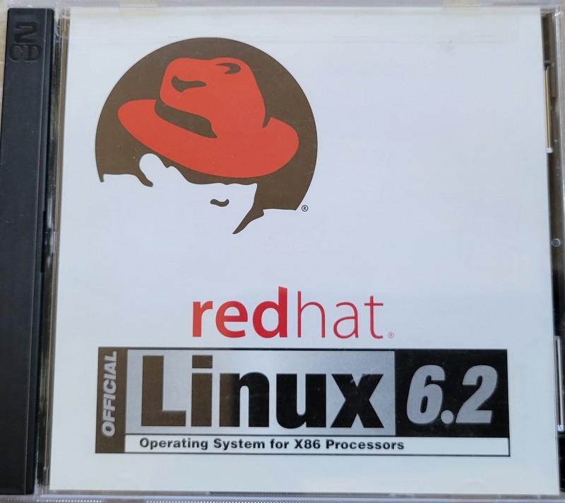 Vintage – RedHat Official Linux 6.2 for X86 Processors