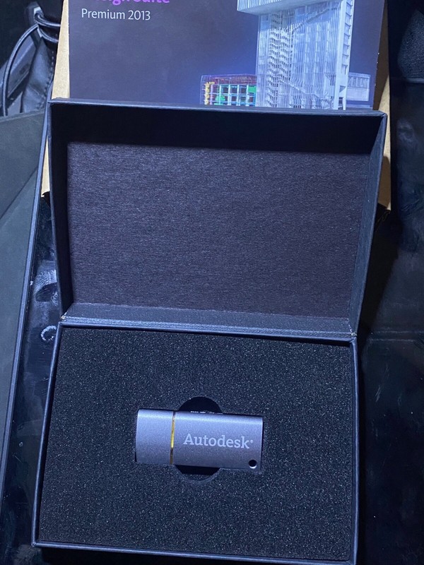 Autodesk Building Design Suite Premium 2013 USB