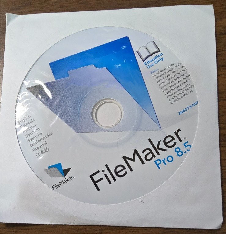 FILEMAKER PRO 8.5 SOFTWARE Academic Edition For Windows & Mac CD/serial #