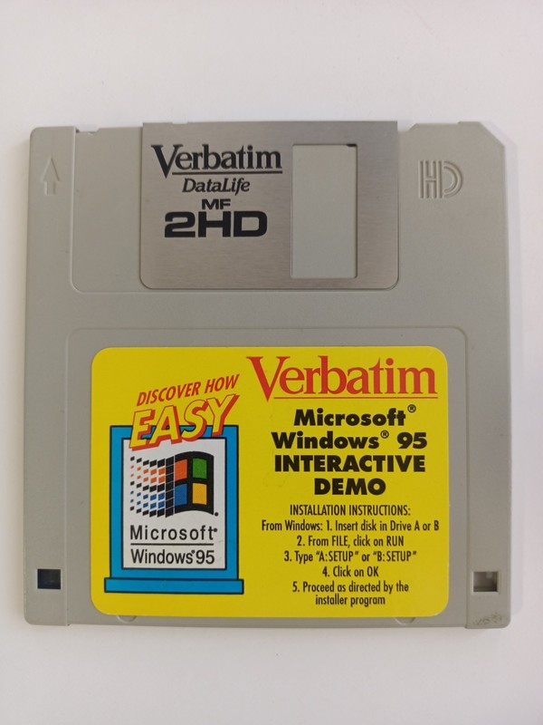 RARE Verbatim Microsoft Windows 95 Interactive Demo 3.5″ Floppy Disk