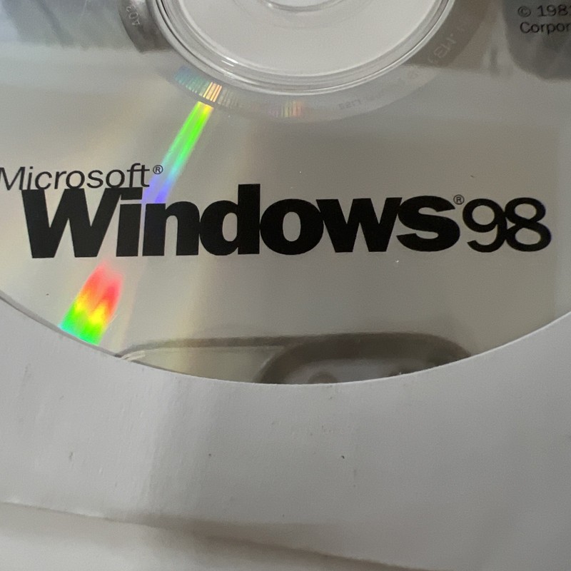 Microsoft Windows 98 Second Edition (2nd Edition) - NEW & Sealed! Product Key gallery