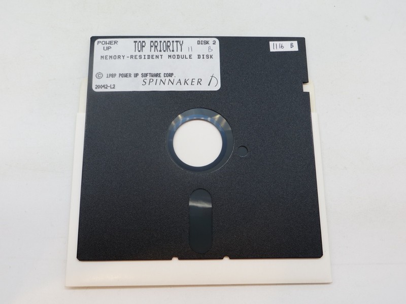 5.25″ Floppy Disc TOP PRIORITY MEMORY-RESIDENT MODULE DISK 1989 Software