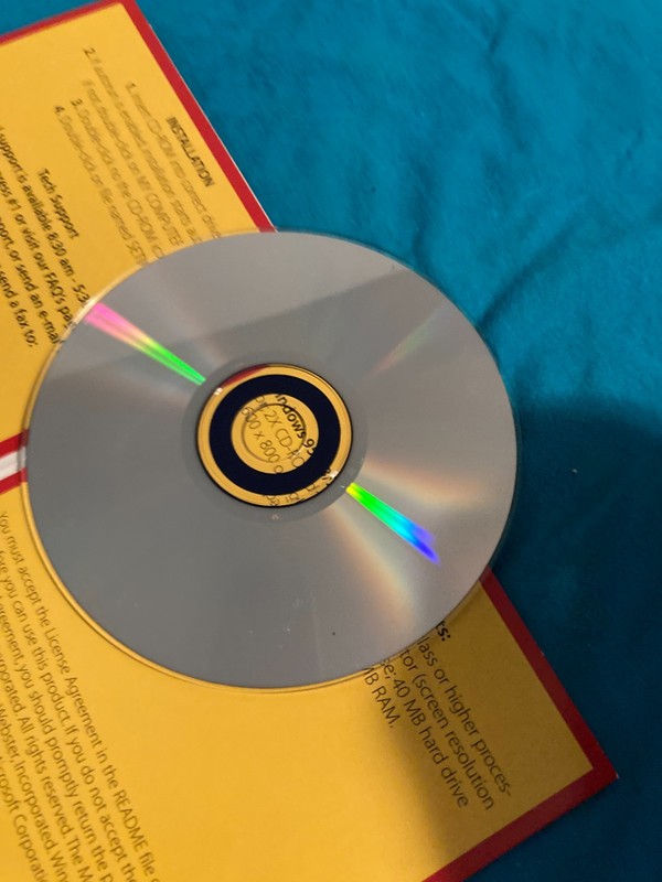 Merriam Webster Dictionary And Thesaurus PC CDRom RARE Version 2.6e Win 95/98/XP gallery