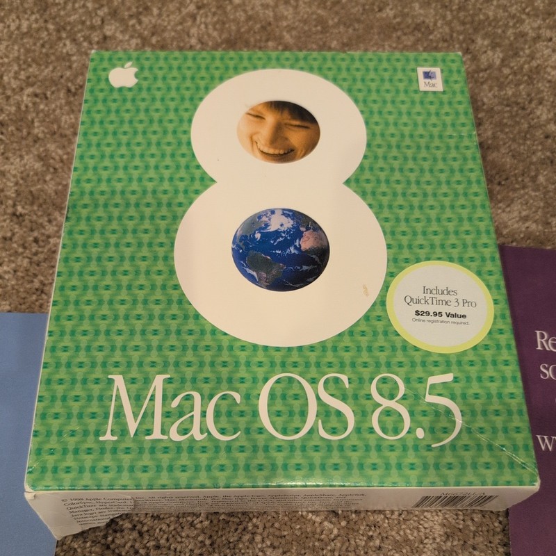 Vintage 1998 Apple Computer Mac OS 8.5 Software Kit Full Version M6672LL/A gallery