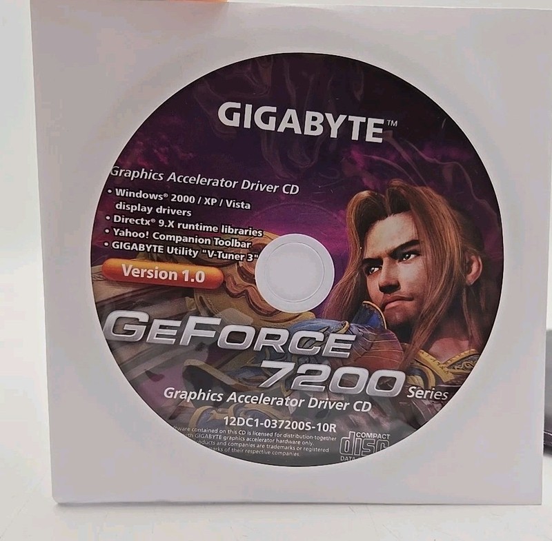 CD GeForce 7200 Series Version 1.0 Accelerator Driver CD Gigabyte & Manual gallery