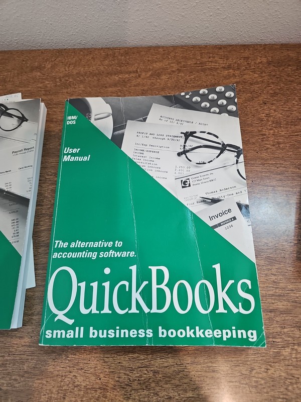 Quickbooks and Quickpay 1992 Version 1.0 With Floppy Disk See Description gallery