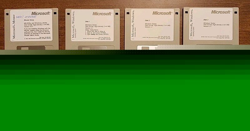 Microsoft Windows 3.1 Upgrade Edition For Windows 3.0 Vintage 80s-90s 3.5″ Disks