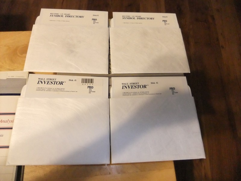 VTG RARE 1989 WALL STREET INVESTOR PRO PLUS SOFTWARE 5.25' FLOPPY SET W/BOX EXC gallery