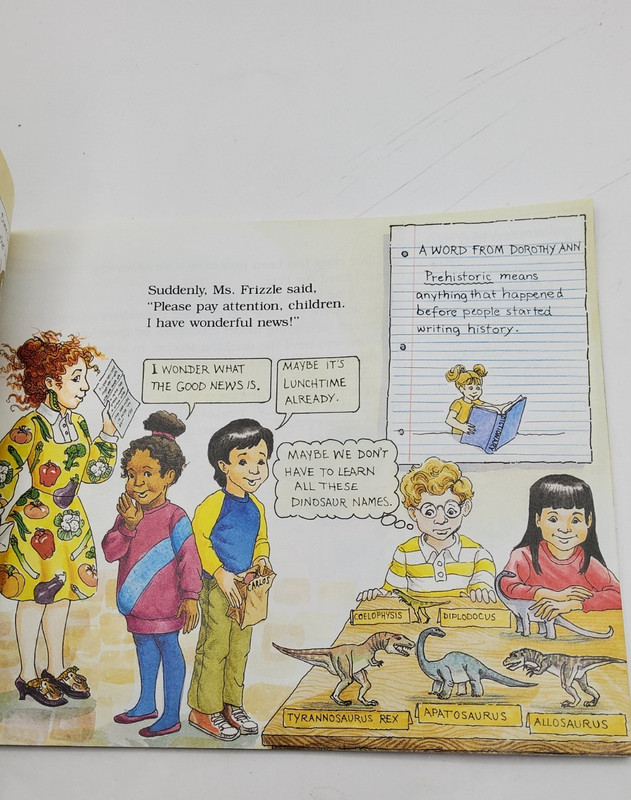 The Magic School Bus: DINOSAURS ~ VTG 1996 MICROSOFT Interactive Software CD-Rom gallery
