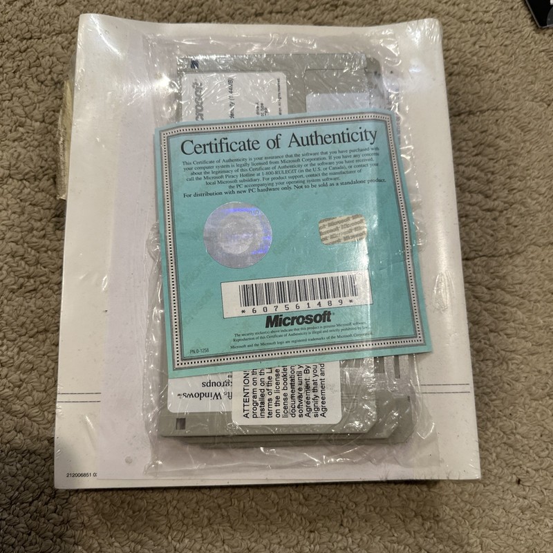 Microsoft Windows Operating System FOR WORKGROUPS with 3.5" Floppy Disks gallery