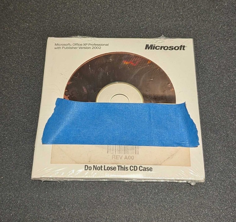 Dell Microsoft Office XP Professional with Publisher Version 2002 – SEALED