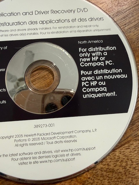 HP PC Hewlett Packard Application Driver Recovery DVD 2005 389273-001 Disc gallery