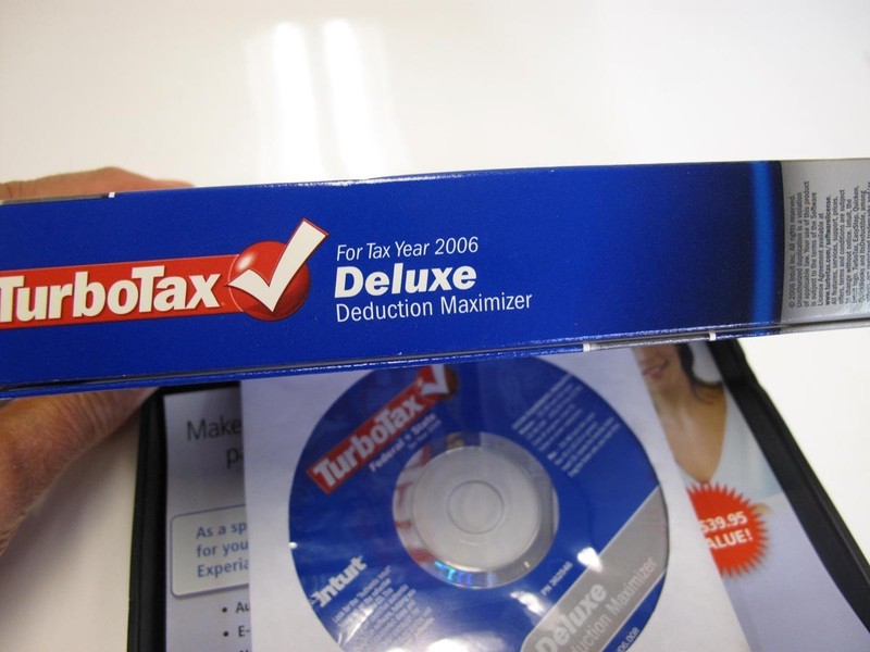 Turbotax 2006 Deluxe with state. Turbo tax. Pre-Owned gallery