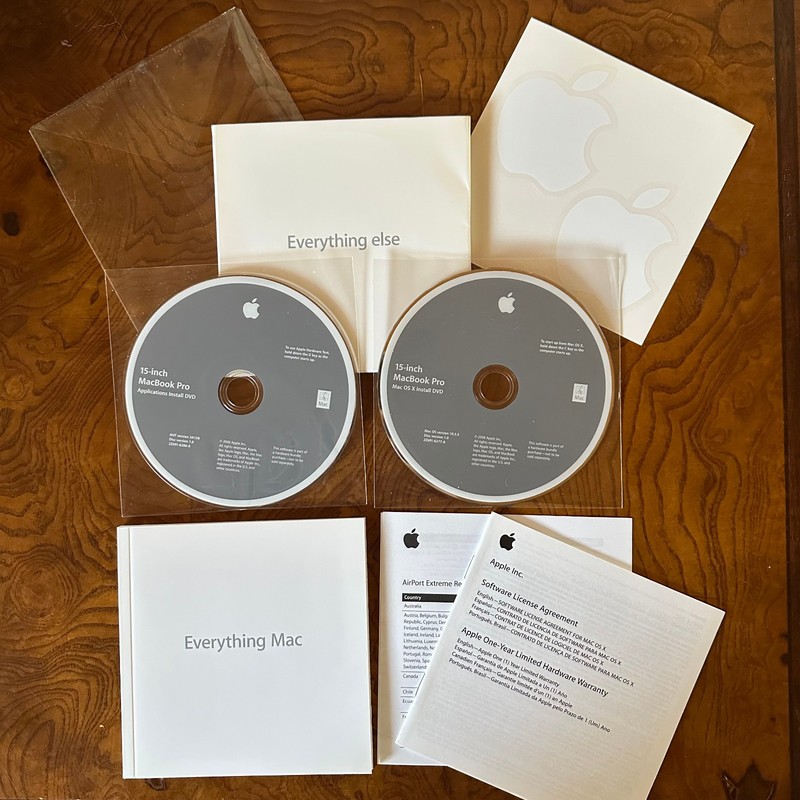 Apple 15-inch MacBook Pro Mac OS X 10.5.5 Install & Applications OEM & Manual