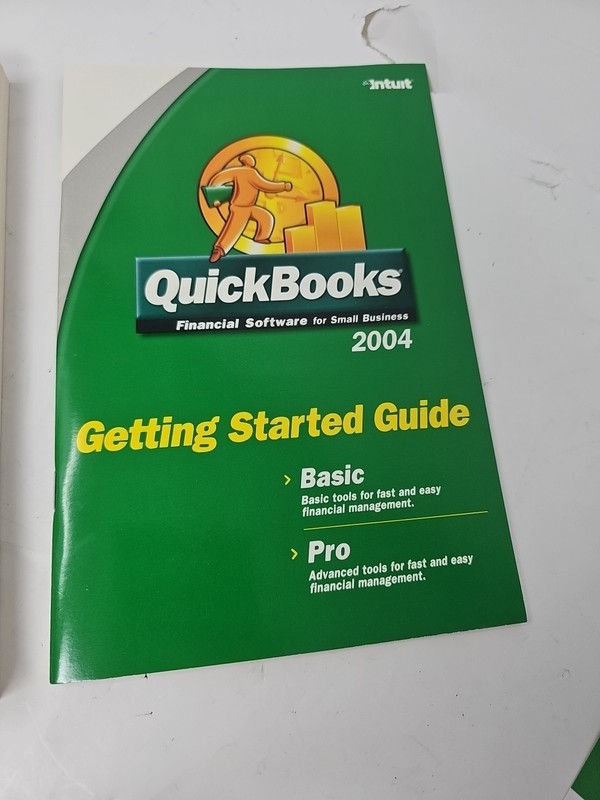 Intuit QuickBooks PRO 2004 Small Business Windows 98/ME/2000/XP gallery